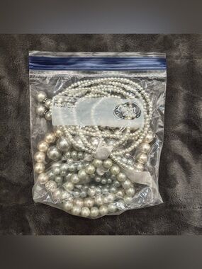 Pearl Style Jewelry Bundle Bag Lot